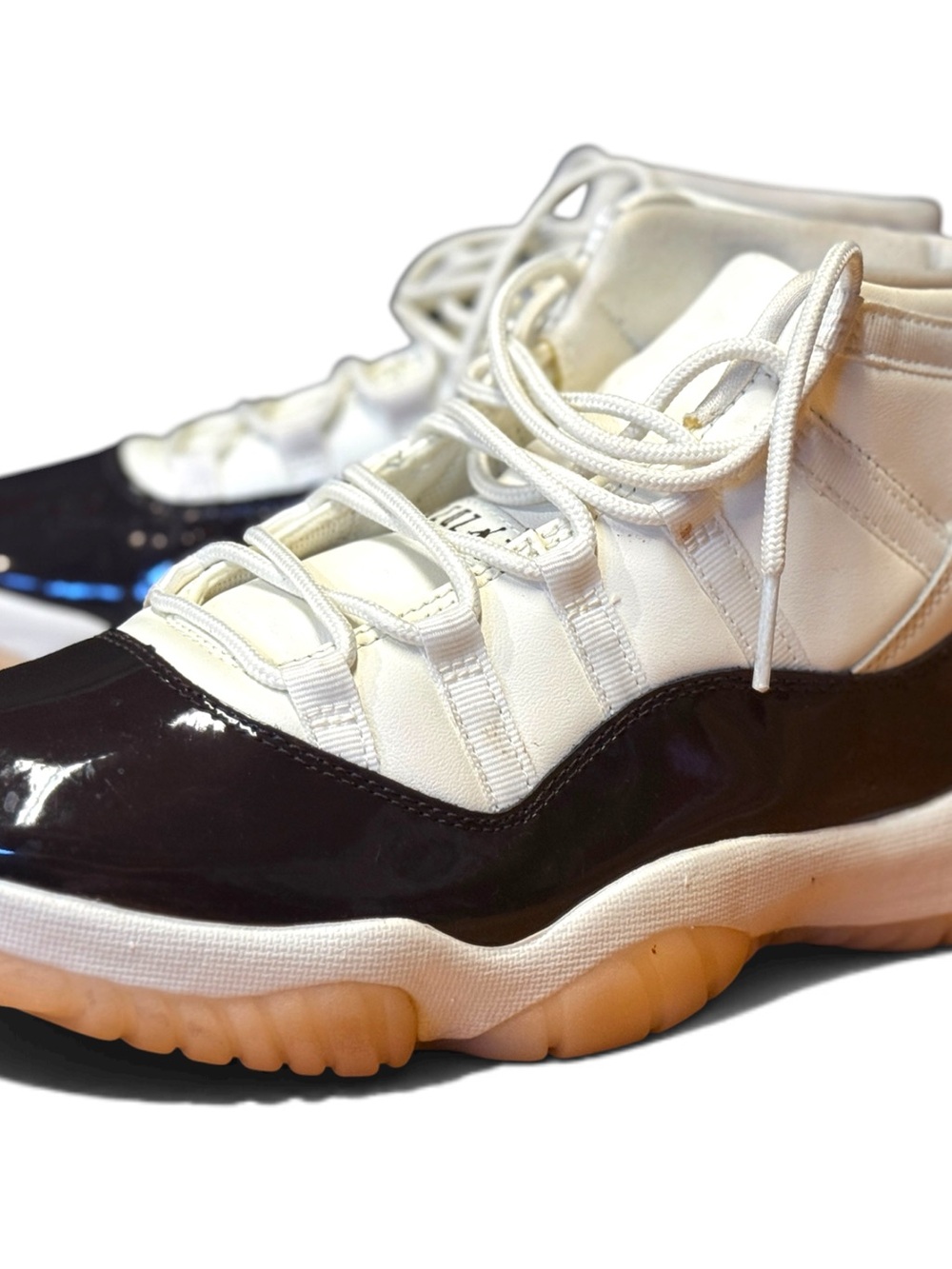 Jordan 11 Retro Neapolitan (Women's) Size 10US